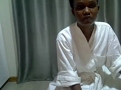 East queen online show from 11-23-25, 09:19