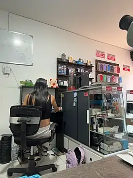  alabina  online show from 01-06-26, 02:43