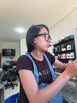  alabina  online show from 04-14-26, 03:28