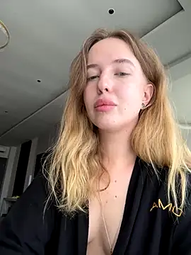 Nura n Sarah online show from 11-01-25, 03:13