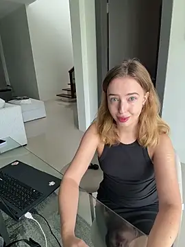 Snapshot of Nura_n_Sarah chatting on 01-17-25, 05:11 Nura n Sarah online show from 01-17-25, 05:11