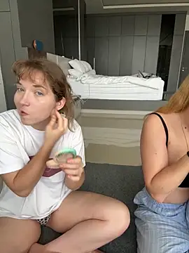 Nura n Sarah online show from 11-08-25, 12:14