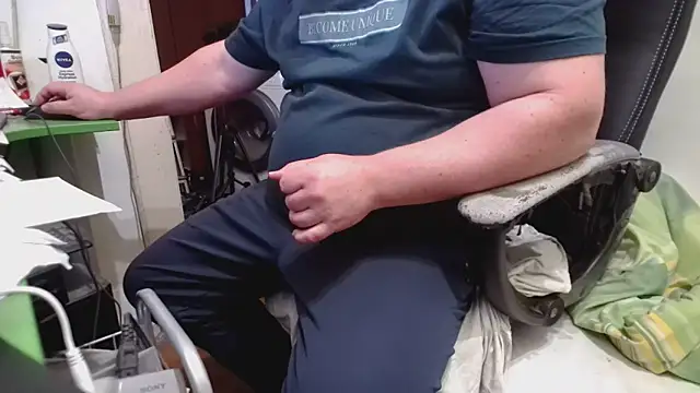 tipko123 online show from 10-05-25, 09:44