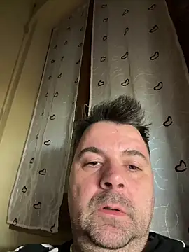 Snapshot of h4cAlex chatting on 12-15-24, 05:10 h4cAlex online show from 12-15-24, 05:10