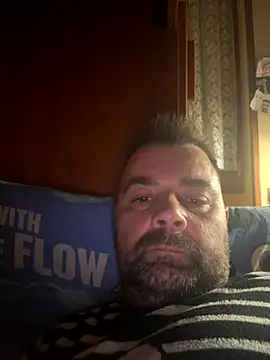 Snapshot of h4cAlex chatting on 10-06-25, 06:41 h4cAlex online show from 10-06-25, 06:41