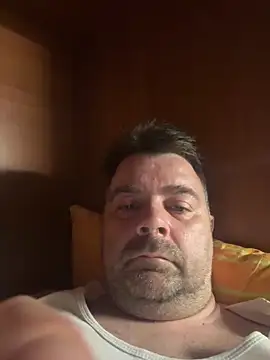 Snapshot of h4cAlex chatting on 05-28-26, 06:47 h4cAlex online show from 05-28-26, 06:47