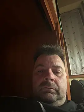 Snapshot of h4cAlex chatting on 02-20-25, 08:47 h4cAlex online show from 02-20-25, 08:47