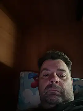 Snapshot of h4cAlex chatting on 03-22-25, 08:26 h4cAlex online show from 03-22-25, 08:26