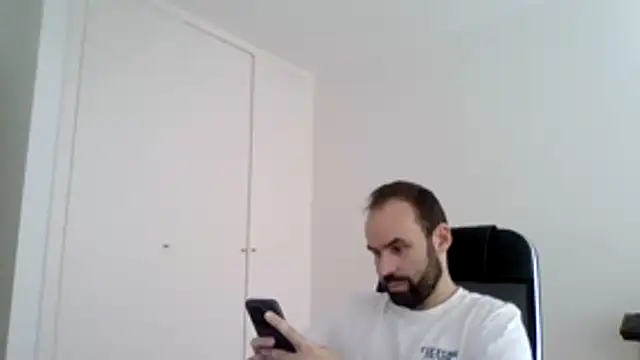 joaodias 97 online show from 05-04-26, 03:59