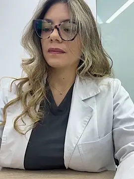 alicee16 online show from 01-18-26, 04:32