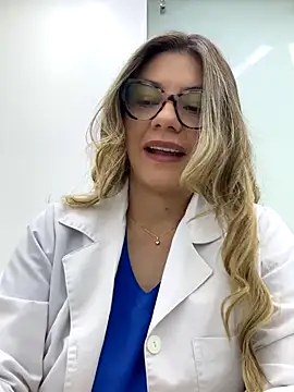 alicee16 online show from 10-26-25, 03:56