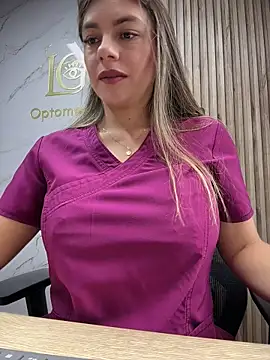 alicee16 online show from 05-04-26, 06:55