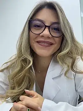 alicee16 online show from 02-01-26, 03:54