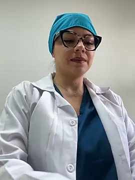 alicee16 online show from 12-19-25, 04:20