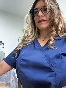 alicee16 online show from 01-16-26, 07:51