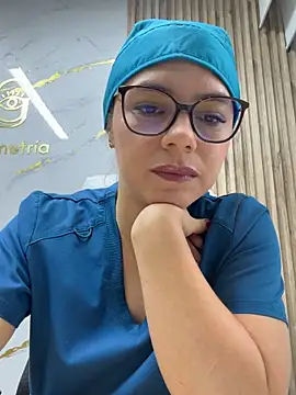 alicee16 online show from 02-12-26, 08:52