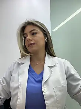 alicee16 online show from 11-30-25, 03:57