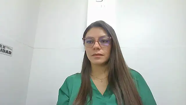 Snapshot of alicee16 chatting on 01-03-25, 08:54 alicee16 online show from 01-03-25, 08:54