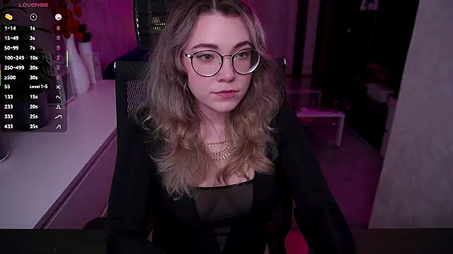 RemyCute online show from 11-05-25, 05:38