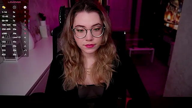 RemyCute online show from 12-20-25, 05:27