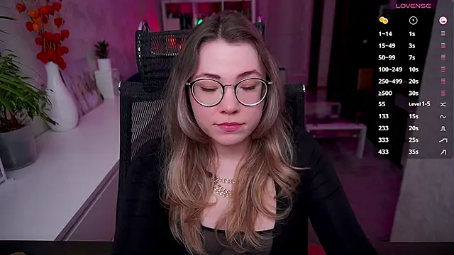 RemyCute online show from 04-19-26, 05:25