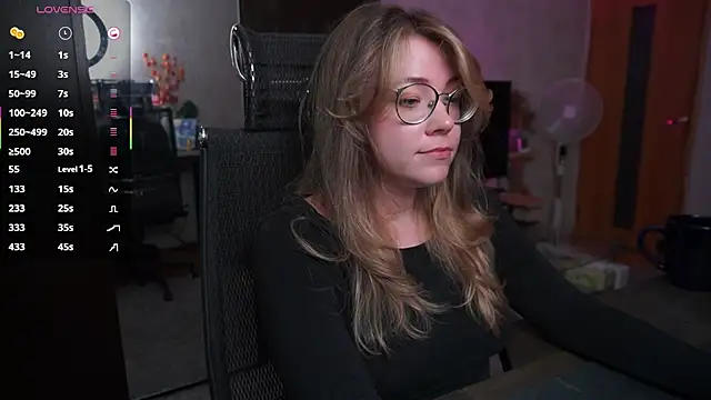 Snapshot of RemyCute chatting on 07-19-26, 10:23 RemyCute online show from 07-19-26, 10:23