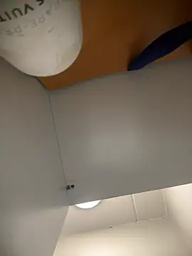 Neelo-Smith online show from 09-21-25, 03:22