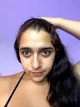 Alicia Ruiz online show from 11-08-25, 05:05