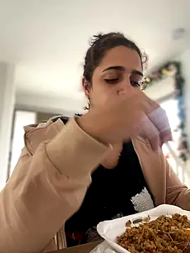 Alicia Ruiz online show from 01-08-26, 06:03