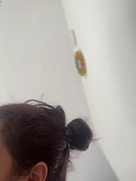 Alicia Ruiz online show from 11-28-25, 06:08