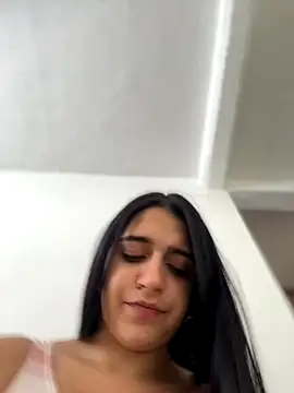 Alicia Ruiz online show from 09-12-25, 06:07