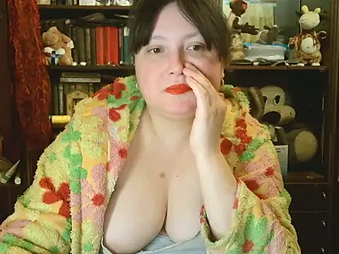 CarrieQPeach online show from 02-05-26, 08:04