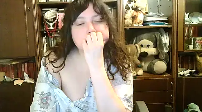 Snapshot of CarrieQPeach chatting on 12-04-24, 09:18 CarrieQPeach online show from 12-04-24, 09:18