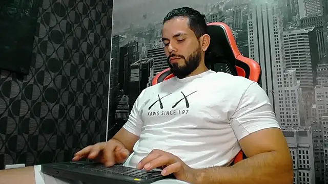 Snapshot of jake_skye chatting on 09-10-25, 03:22 jake skye online show from 09-10-25, 03:22