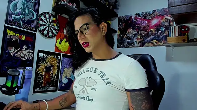 Snapshot of dariell_smokesexx chatting on 06-13-26, 07:34 dariell smokesexx online show from 06-13-26, 07:34