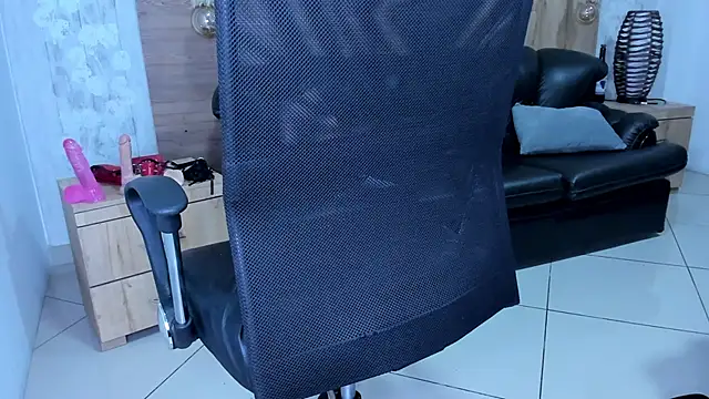 camilleDiaz16 online show from 03-20-25, 10:18