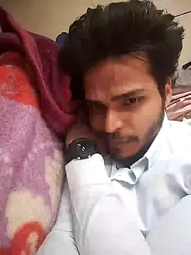 Snapshot of rounakhunk chatting on 01-31-25, 11:24 rounakhunk online show from 01-31-25, 11:24