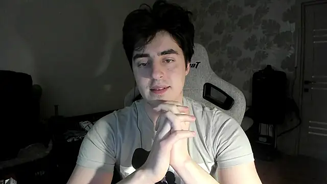 Knuckles17 online show from 03-09-26, 01:47