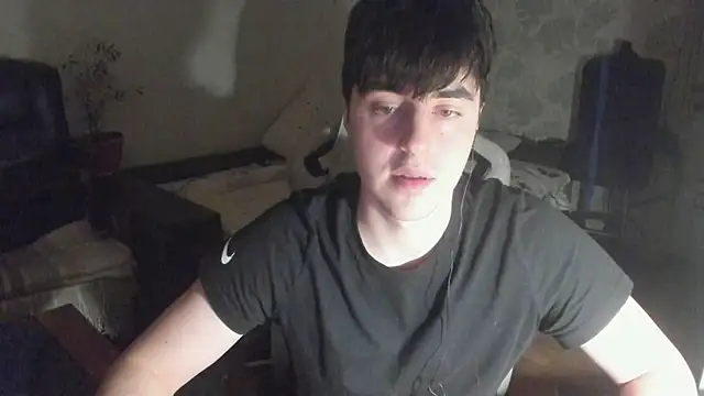 Knuckles17 online show from 12-22-25, 12:55