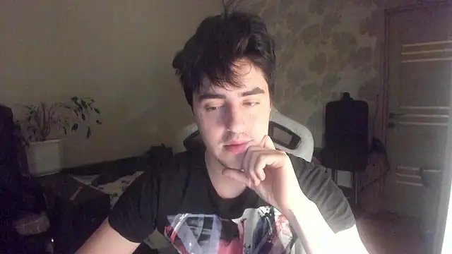 Knuckles17 online show from 02-21-26, 05:48