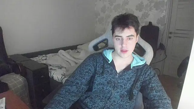 Knuckles17 online show from 01-07-26, 08:41