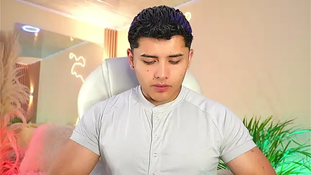 MatiasKorn online show from 04-10-26, 03:02