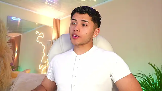 MatiasKorn online show from 04-18-26, 04:37