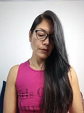 Snapshot of Alicesoul chatting on 07-14-26, 11:44 Alicesoul online show from 07-14-26, 11:44
