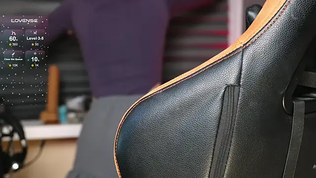 Snapshot of BlueCherryy chatting on 09-22-25, 06:36 BlueCherryy online show from 09-22-25, 06:36