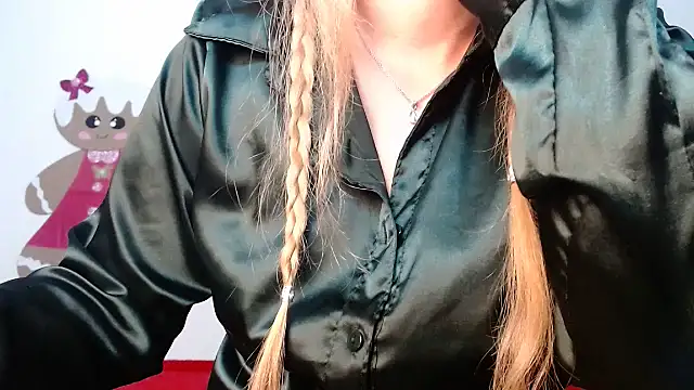 69liamilk69 online show from 09-20-25, 06:07