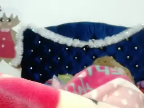 69liamilk69 online show from 03-11-25, 09:02