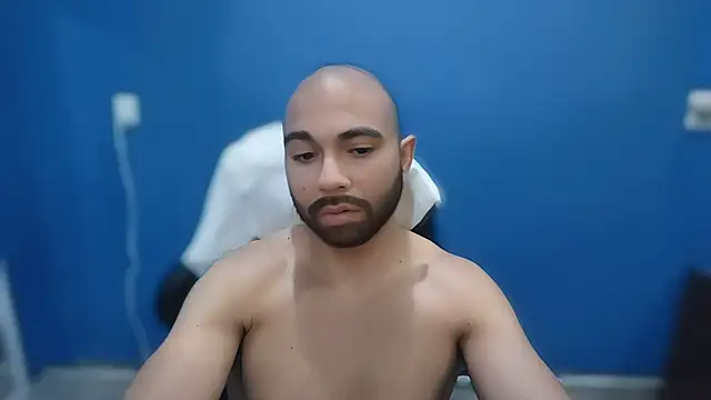 Snapshot of ElmaCannon chatting on 02-26-25, 07:23 ElmaCannon online show from 02-26-25, 07:23