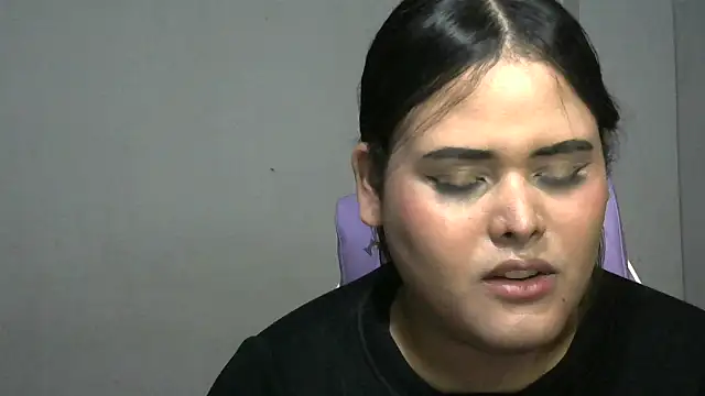 Snapshot of antonellasex1998 chatting on 11-15-25, 10:19 antonellasex1998 online show from 11-15-25, 10:19