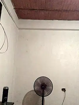 Snapshot of antonellasex1998 chatting on 09-13-25, 01:27 antonellasex1998 online show from 09-13-25, 01:27